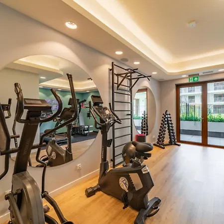 425 - Zakopianski - Sauna & Jacuzzi & Plac Zabaw & Silownia 扎科帕内